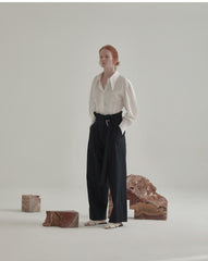 Tailored Linen Shirt With Oversized Collar And Voluminous Sleeves For Elegant Everyday Wear