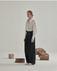 Tailored Linen Shirt With Oversized Collar And Voluminous Sleeves For Elegant Everyday Wear