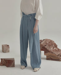 Relaxed-Fit Linen Blouse With Rounded Neckline And 3/4 Sleeves For Effortless Elegance