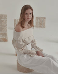 Round-Neck Linen Blouse With Three-Quarter Sleeves and Back Keyhole Detail