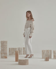 Round-Neck Linen Blouse With Three-Quarter Sleeves and Back Keyhole Detail