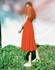 Sleeveless Linen Midi Dress With Fitted Bodice And Flowy Skirt