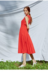 Sleeveless Linen Midi Dress With Fitted Bodice And Flowy Skirt