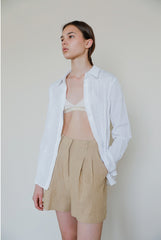 High-Rise Pleated Linen Shorts for Women with Side Pockets and Tailored Waistband