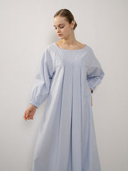 Elegant Pleated Midi Linen Dress with Voluminous Sleeves and Square Neckline