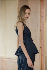 Sleeveless V-Neck Linen Blouse with Belted Waist and Peplum Detail for Elegant Summer Look