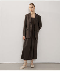 Tailored Longline Button-Front Linen Blazer with Notched Lapels and Belt Detail