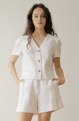 High-Waisted Relaxed Fit Linen Shorts for Women with Tailored Seams and Side Pockets