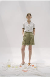 High-Waisted Linen Shorts with Pleated Front and Cuffed Hem for Effortless Summer Style
