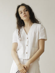 High-Waisted Relaxed Fit Linen Shorts for Women with Tailored Seams and Side Pockets