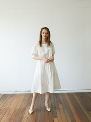 Elegant Linen Midi Dress with Puff Sleeves and Waist Tie – Breathable Summer Dress for Women