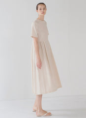 Elegant Short-Sleeve Linen Midi Dress with Flared Hem and Lightweight Breathable Fabric