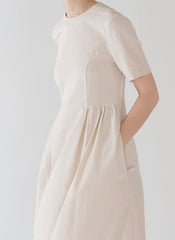 Elegant Short-Sleeve Linen Midi Dress with Flared Hem and Lightweight Breathable Fabric