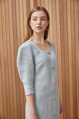 Elegant Button-Down Linen Midi Dress with Structured Sleeves and Flattering Silhouette