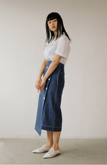 Short Sleeve Ruffled Collar Button-Up Women’s Blouse in Breathable Lightweight Linen Fabric