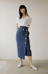 Short Sleeve Ruffled Collar Button-Up Women’s Blouse in Breathable Lightweight Linen Fabric