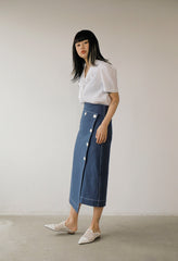 Short Sleeve Ruffled Collar Button-Up Women’s Blouse in Breathable Lightweight Linen Fabric