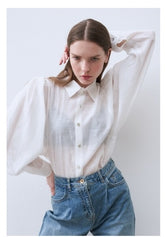 Linen Button-Down Shirt with Structured Collar and Relaxed Fit Silhouette