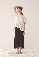 Elegant Linen Peplum Blouse with Puff Sleeves and Structured Silhouette for Women