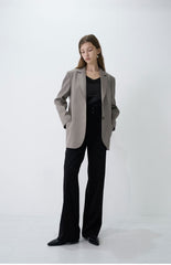 High-Waisted Wide-Leg Linen Pants with Tailored Pleats and Elegant Flowing Drape