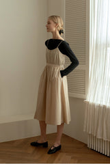 Sleeveless Women’s Linen Midi Dress with Adjustable Straps and Button-Front Detailing