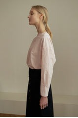 Elegant Minimalist Women’s Long Sleeve Top In Breathable Natural Linen Fabric For Everyday Wear