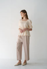 Cropped Wide-Leg Linen Pants with Pleated Front and High Waist for Effortless Elegance