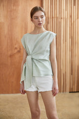 Sleeveless Linen Blouse with Waist Tie Detail – Lightweight Natural Fabric Summer Top