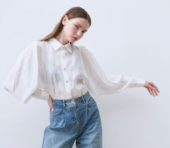Linen Button-Down Shirt with Structured Collar and Relaxed Fit Silhouette