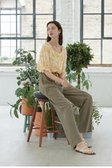 Wide-Leg High-Rise Linen Pants for Women – Relaxed Fit Summer Trousers with Pleated Detailing