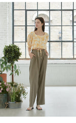 Wide-Leg High-Rise Linen Pants for Women – Relaxed Fit Summer Trousers with Pleated Detailing