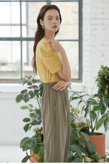 Wide-Leg High-Rise Linen Pants for Women – Relaxed Fit Summer Trousers with Pleated Detailing