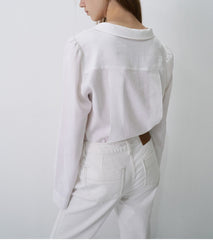 Linen Button-Up Blouse with Oversized Point Collar and Long Sleeves for Refined Styling