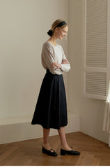 High-Waisted A-Line Linen Skirt with Button Detail and Midi Hem for Women