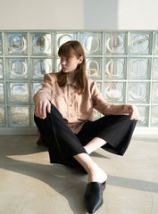 Button-Up Linen Shirt with Patch Pockets and Long Sleeves for Relaxed Tailored Styling