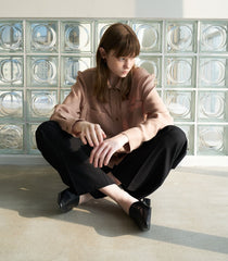 Button-Up Linen Shirt with Patch Pockets and Long Sleeves for Relaxed Tailored Styling