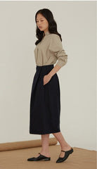 Relaxed-Fit Linen Shirt With Split Neckline And Long Sleeves