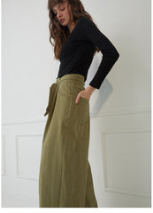 Fitted Long-Sleeve Cotton Top with Scoop Neckline for Layering and Everyday Styling