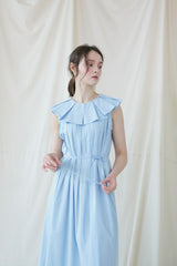 Sleeveless Pleated Linen Midi Dress with Ruffle Collar and Flowing A-Line Silhouette