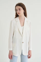 Tailored Single-Breasted Linen Blazer with Notched Lapel and Structured Silhouette