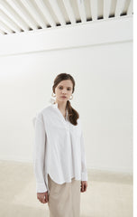 Button-Up Relaxed Fit Linen Shirt with Long Sleeves and Tie Neck Detail for Women