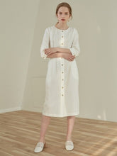 Linen Midi Dress with Front Button Closure, Fitted Waist and 3/4 Sleeves for Everyday Elegance
