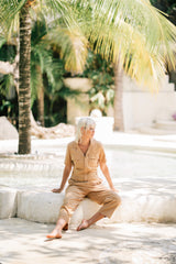 Linen Utility Jumpsuit with Short Sleeves and Tailored Collared Design