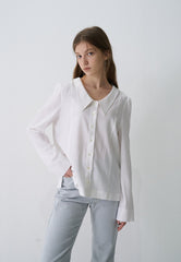 Linen Button-Up Blouse with Oversized Point Collar and Long Sleeves for Refined Styling