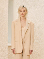 Tailored Linen Blazer With Structured Shoulders And Single-Breasted Front Closure