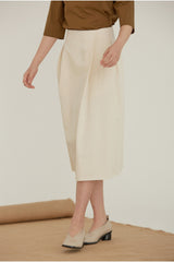 High-Waisted A-Line Linen Skirt With Back Waist Tie And Pleated Front Detail