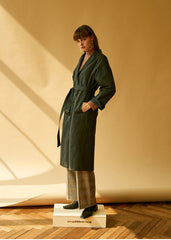 Longline Linen Blazer for Women with Waist Belt and Oversized Fit – Lightweight Layering Coat