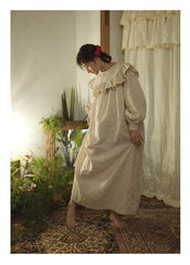 Vestido de lino y algodón Sherry con mangas largas y volantes