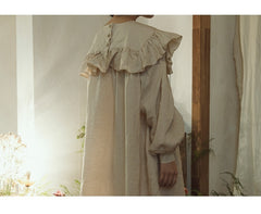 Vestido de lino y algodón Sherry con mangas largas y volantes