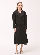 Tailored Linen Blazer With Structured Puff Sleeves And Button Closure For Modern Elegance